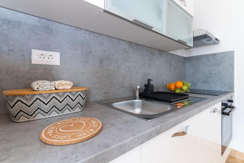 Cozy Apartment "Iskra" - 3 Bedrooms 자다르 외부 사진
